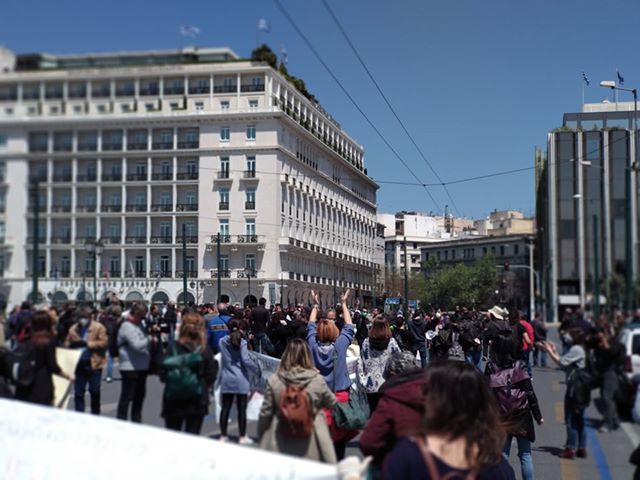 Πορεία και εκπαιδευτικών και φοιτητών στην Αθήνα: «Το νομοσχέδιο Κεραμέως δεν θα περάσει»
