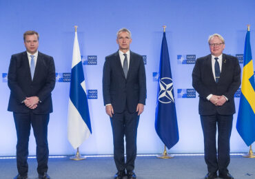 Φινλανδία και Σουηδία γίνονται πρόχωμα του ΝΑΤΟ