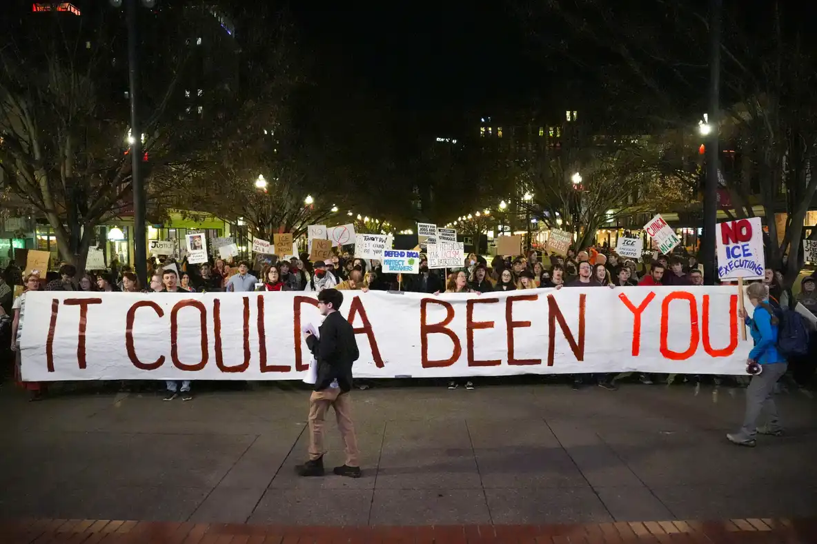 Μινεάπολις : Το σώμα Πραιτωριανών ICE του Τραμπ δολοφονεί 37χρονη μητέρα