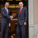 ΕΕΚ: Όχι στην ανάκληση πολιτικού ασύλου